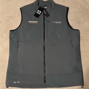 KUIU Men's Kenai Hunting Vest Sz XXL NWT Gray Company Embroidery Toray - READ
